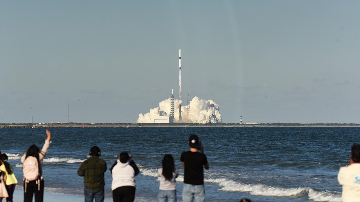 ABD'li havacılık ve uzay şirketi Blue Origin, New Glenn roketini Mars görevi için uzaya fırlattı