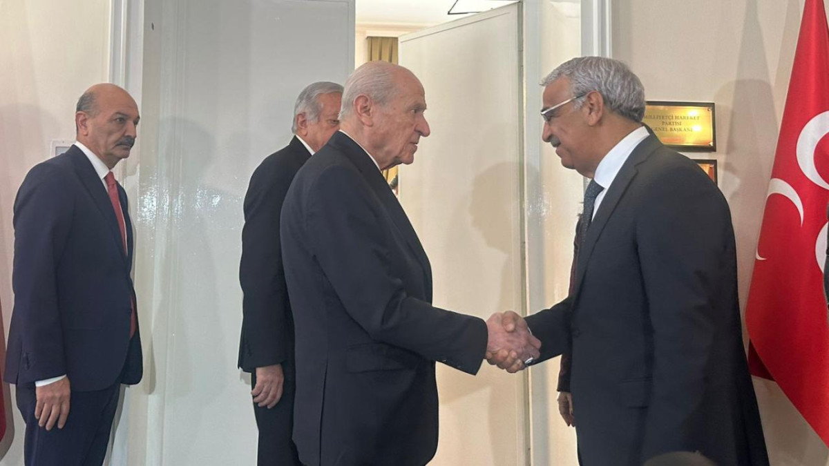Devlet Bahçeli, DEM Parti heyeti ile bir araya geldi