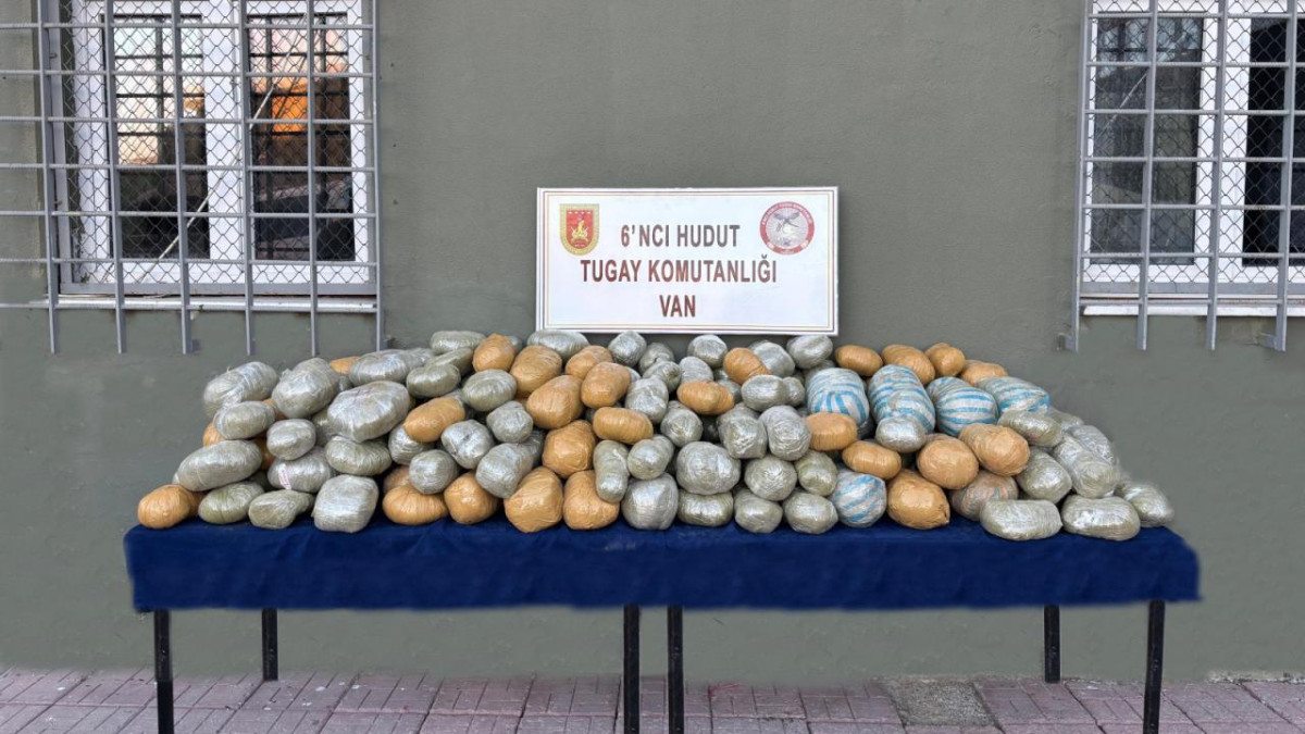 Van'da yaklaşık 291 kilogram uyuşturucu yakalandı