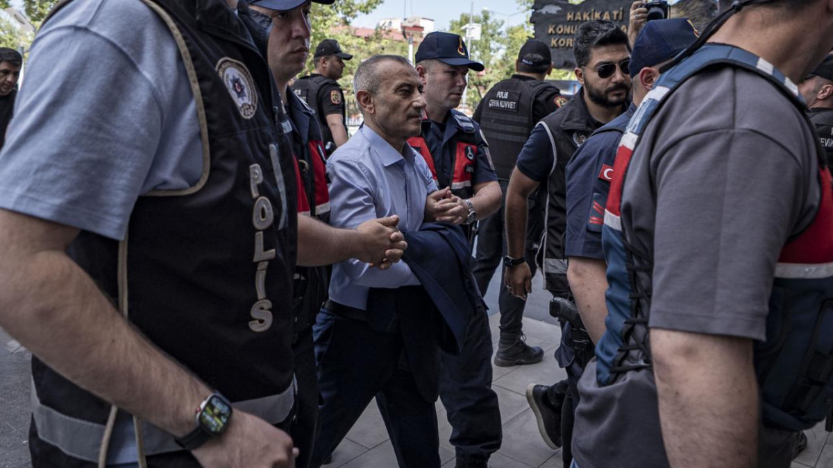 Gülistan Doku soruşturmasında eski Tunceli Valisi Sonel farklı suçlardan da tutuklandı