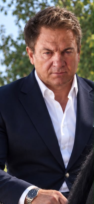HAYAT İLERİ BAKARAK YAŞANIR, GERİYE BAKARAK ANLAŞILIR